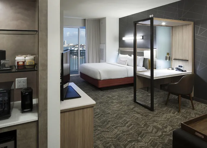 Hotel Springhill By Marriott Clearwater