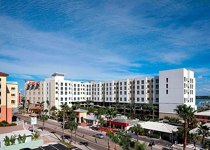Hotel Springhill By Marriott Clearwater 3*