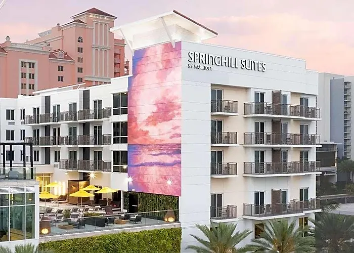Hotel Springhill By Marriott Clearwater 3*